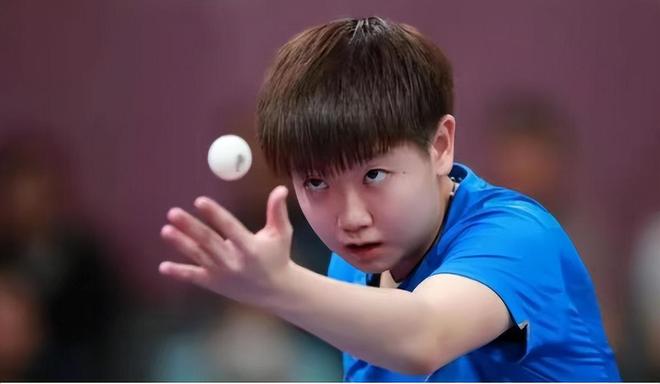 烈的背景下 烈的背景下